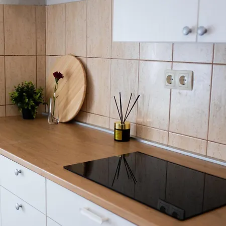 & Toni Gæstehus Split