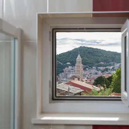 & Toni Gæstehus Split