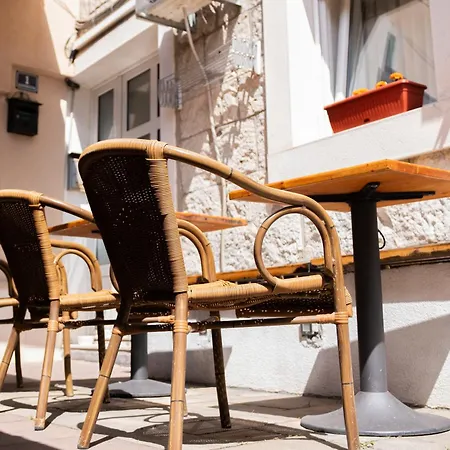 Apartments & Rooms Toni Split
