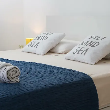 Guest house Apartments & Rooms Toni